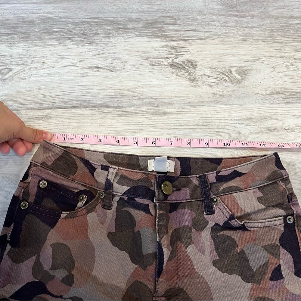 Logo By Lori Goldstein Purple Camo Mid Rise Skinny Jeans - Picture 6 of 7